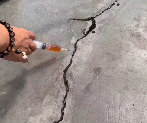 石家庄混凝土裂缝修补技术详解​